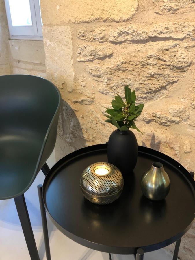 Bed and Breakfast Chez Henri Belves-de-Castillon Экстерьер фото
