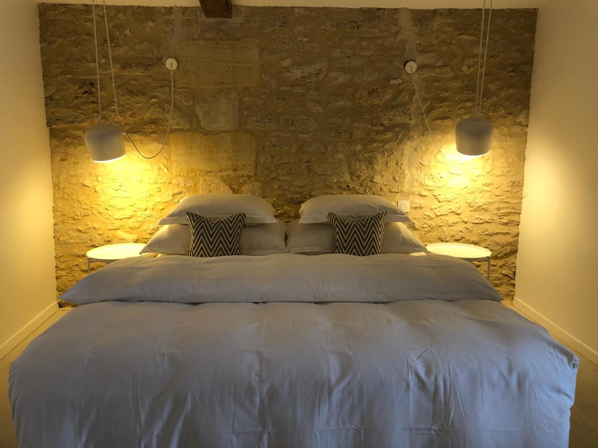 Bed and Breakfast Chez Henri Belves-de-Castillon Экстерьер фото